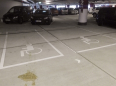 Loom Behinderten-Parkplätze